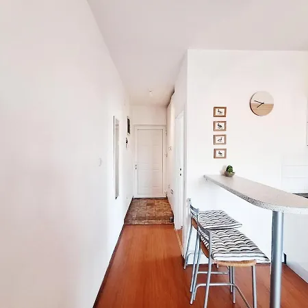 Cozy 1 Min To The Sea - Private Terrace - Free Parking *