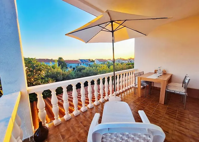 公寓 Cozy Apt 1 Min To The Sea - Private Terrace - Free Parking